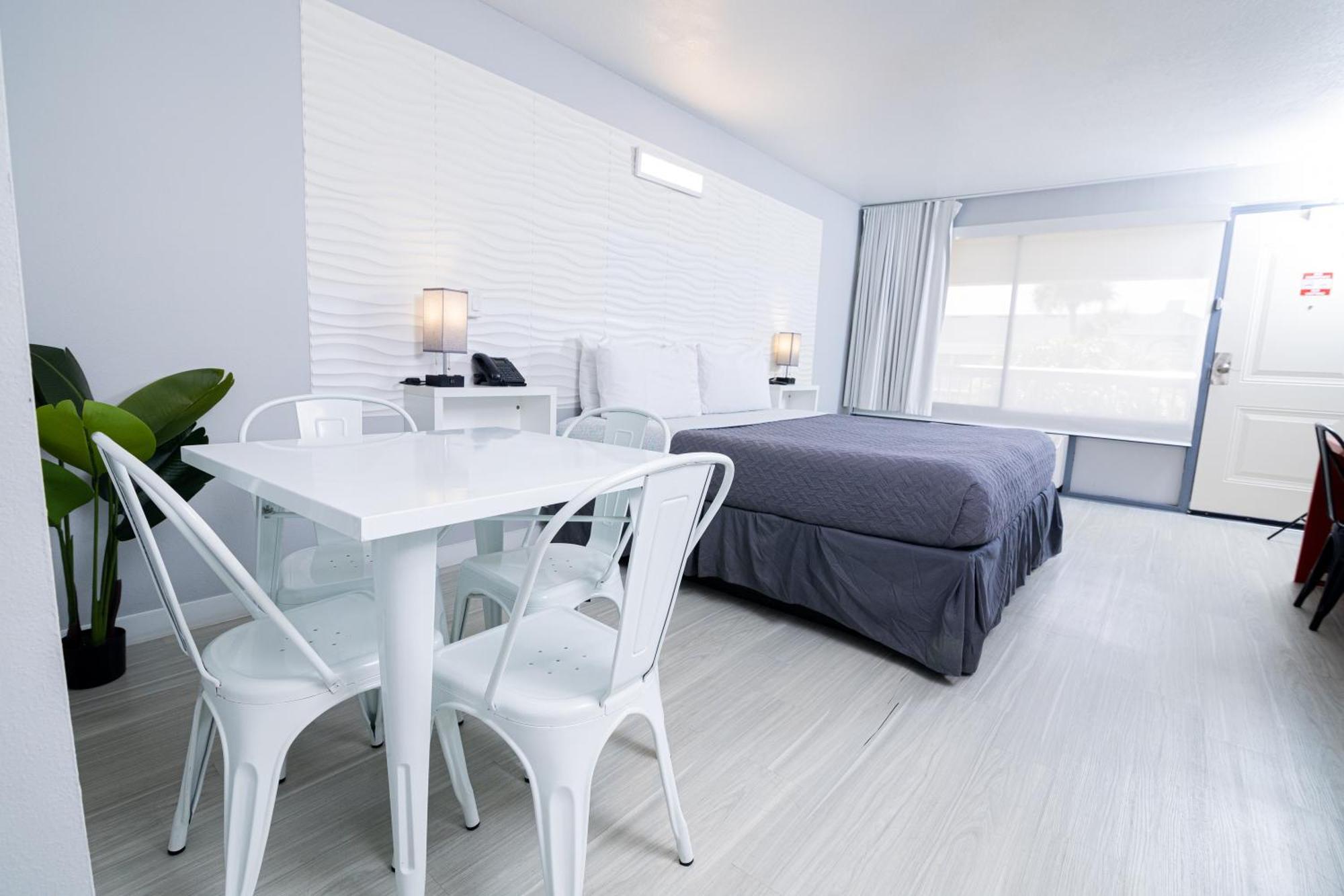 Hotel Room Near Disney 4 People 基西米 外观 照片