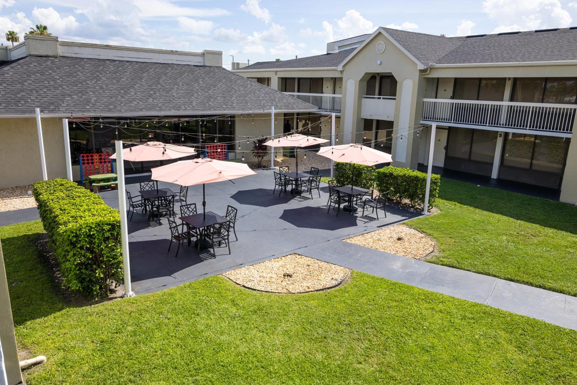 Hotel Room Near Disney 4 People 基西米 外观 照片